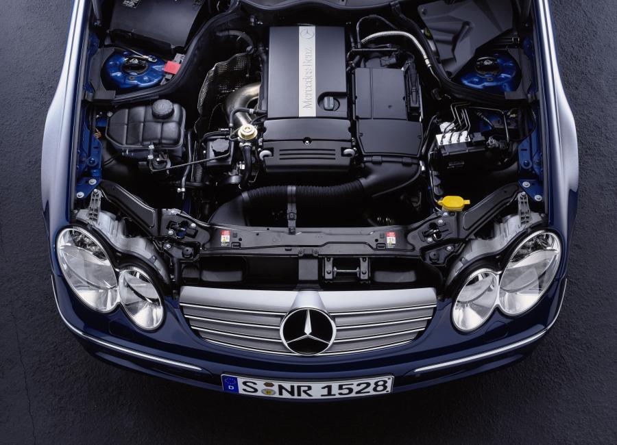  Mercedes-Benz CLK-Class 2003 года  (фото 40 из 163)